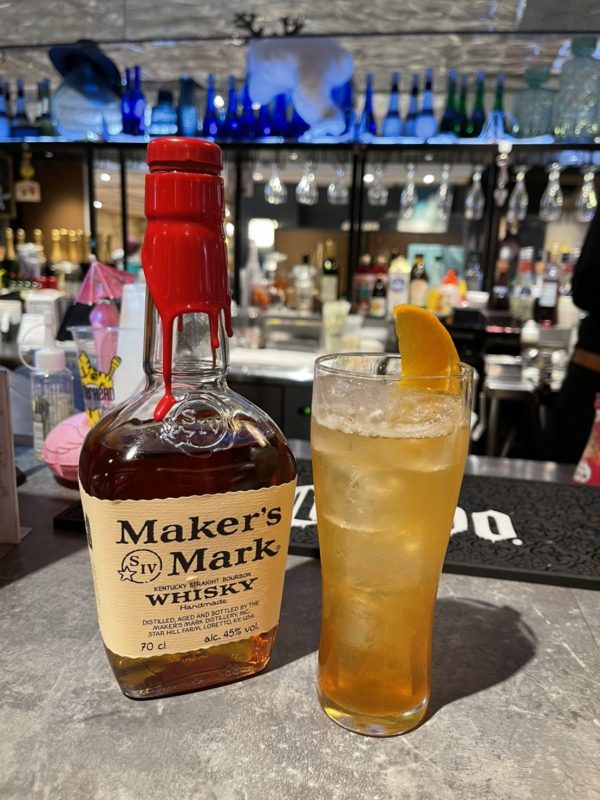 バーボンクラフトコーラの作り方《カクテル》